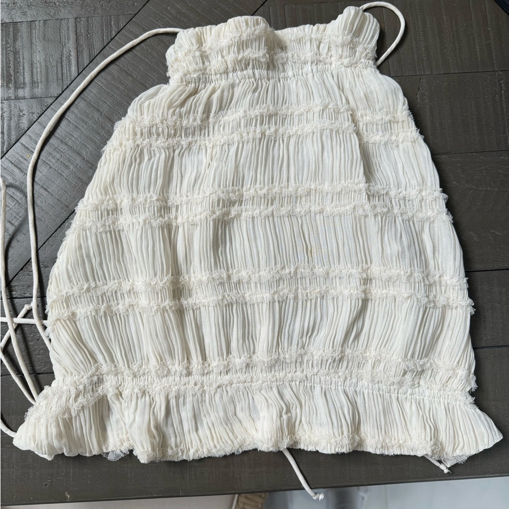 Boutique Backless Top - Picture 3 of 3